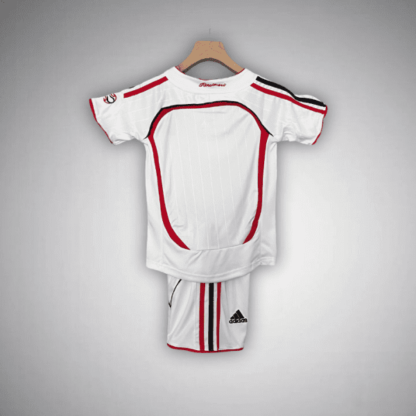 0607-ac-milan-away-kids-size-kit-2025-premium-quality-258416.png AC MILAN 2006/07 JUNIOR RETRO