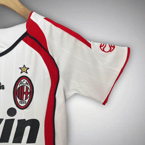 0607-ac-milan-away-kids-size-kit-2025-premium-quality-360348.png AC MILAN 2006/07 JUNIOR RETRO