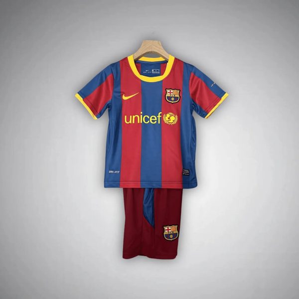 1011-fc-barcelona-home-kids-size-kit-2025-premium-quality-269804.jpg FC BARCELONA JUNIOR 2010 RETRO