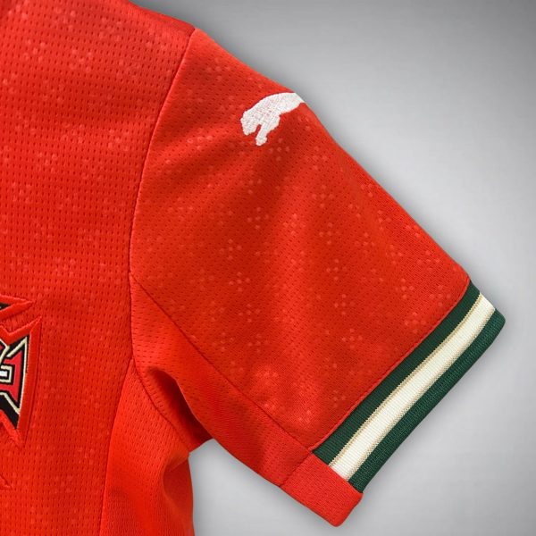 2025-portugal-home-kids-size-kit-footballprestigecom-2025-premium-quality-742979.jpg PORTUGAL JUNIOR 2025/26