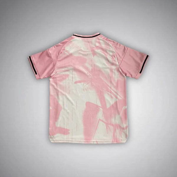 2025-real-madrid-ballet-rose-premium-kit-2025-premium-quality-216003.jpg REAL MADRID 2025 | SUMMER EDITION