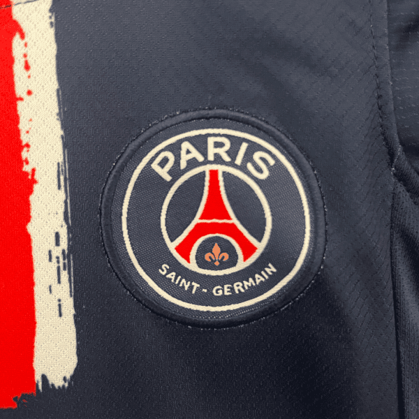 2425-psg-home-kids-size-kit-2025-premium-quality-722263.png PARIS SAINT GERMAIN JUNIOR 2024/25
