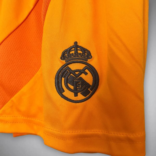 2425-real-madrid-away-kids-size-kit-2025-premium-quality-152538.jpg REAL MADRID JUNIOR 2024/25