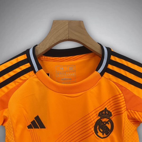 2425-real-madrid-away-kids-size-kit-2025-premium-quality-384759.jpg REAL MADRID JUNIOR 2024/25