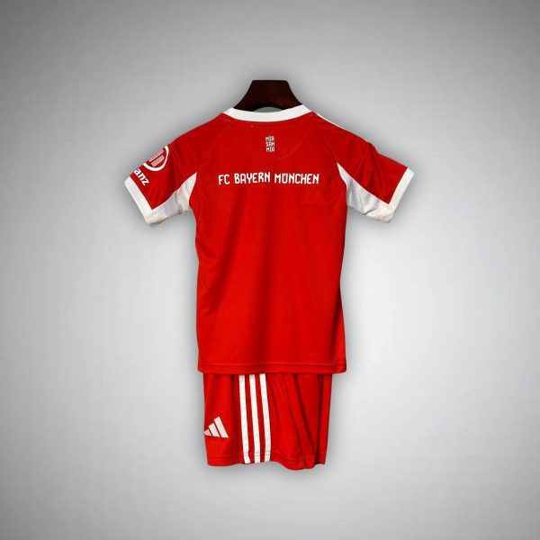 2526-fc-bayern-home-kids-size-kit-footballprestigecom-2025-premium-quality-2380678.jpg FC BAYERN MÜNCHEN JUNIOR 2025/26