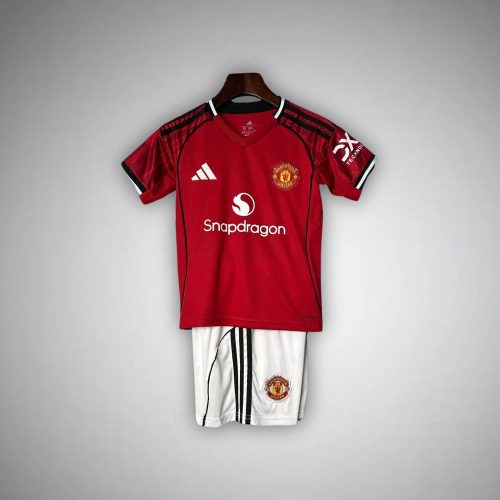 2526-manchester-united-home-kids-size-kit-footballprestigecom-2025-premium-quality-803655.jpg MANCHESTER UNITED JUNIOR 2025/26