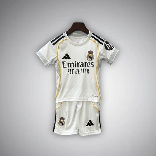 2526-real-madrid-home-kids-size-kit-footballprestigecom-2025-premium-quality-113183.jpg REAL MADRID JUNIOR 2025/26