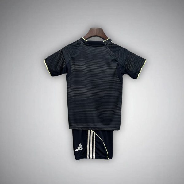 262.jpg REAL MADRID JUNIOR 2025/26