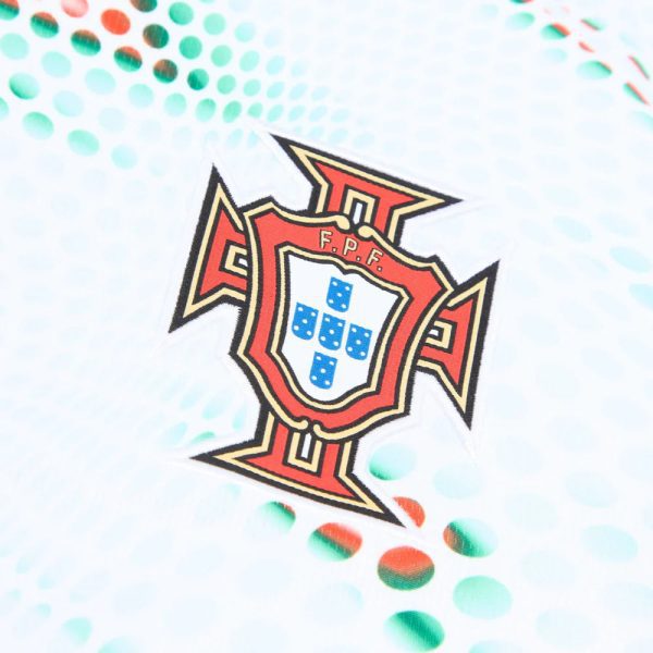 33_5198d764-8bc1-45ad-915d-963b38f115e1.jpg PORTUGAL 2025/26
