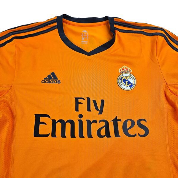 3_87adb2d5-c815-41f0-8a5e-329bd05cdd4f.jpg Real Madrid 2013-2014 RETRO