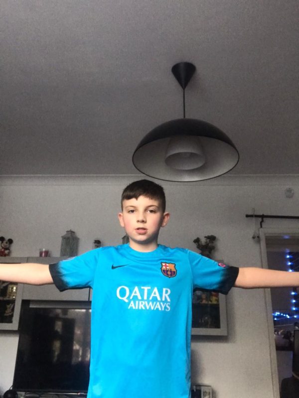 4ybwEjnl3_mid.jpg CLASS MYSTERY KIDS JERSEY™