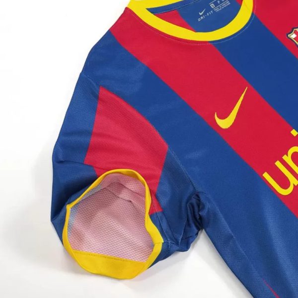 5_32ef0021-feb5-4ea3-b7d9-4db81d082e40.jpg FC BARCELONA 2010-11 RETRO