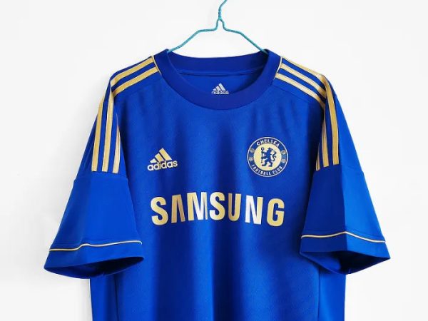 6f64c1fe5bc24f78.jpg CHELSEA 2012-13 RETRO