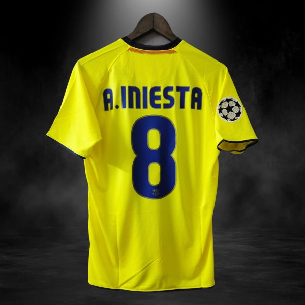8A7DFCE5-5823-4EB4-AC3D-6AC467598625.jpg Fc Barcelona 2008-2010 RETRO