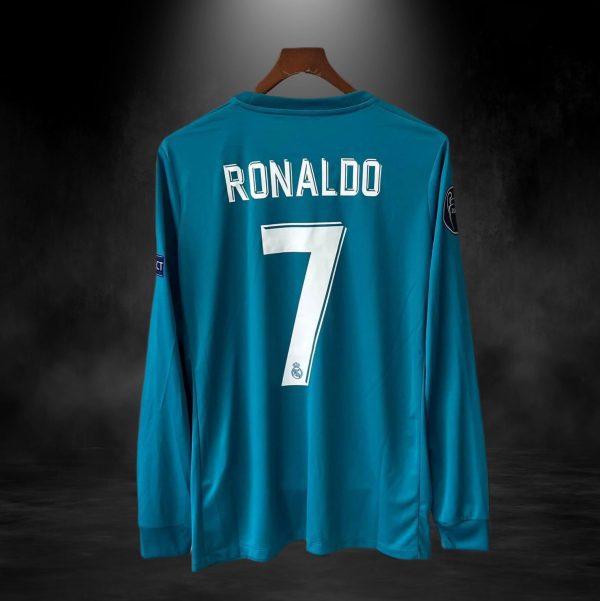 8D047F3F-2FED-4203-A33A-1958D373BA5B.jpg REAL MADRID 2017-18 AWAY RETRO