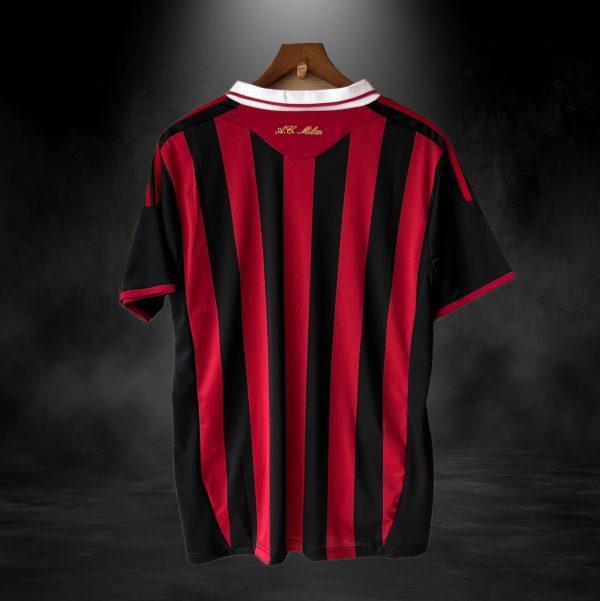 E927096A-DBCD-406B-B2F4-5086FD5F8AB0.jpg AC MILAN 2009/10 RETRO