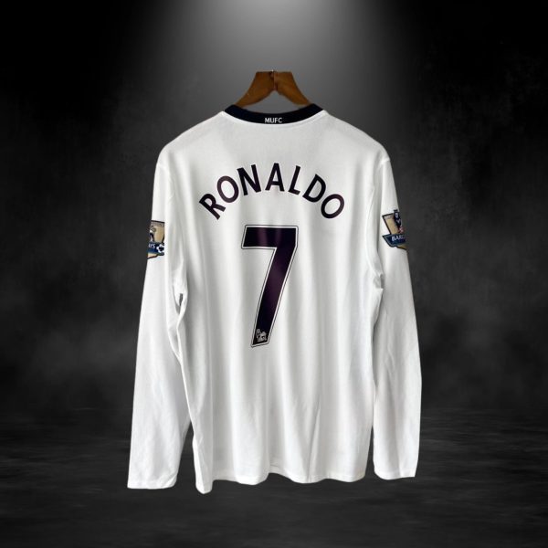 F0CB8A90-0E0E-4824-8049-B90DFA683F7F.jpg MANCHESTER UNITED 2008-09 AWAY RETRO
