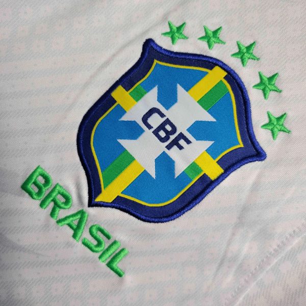brazil-canarinho-flight-premium-kit-2025-premium-quality-367726.jpg BRAZIL CANARINHO FLIGHT 2025 | SPECIAL EDITION