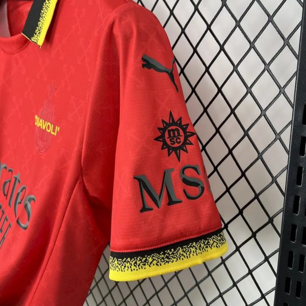 c283b4d43313df64d3de501111adc7bc.jpg AC MILAN X DIAVOLI | LIMITED EDITION