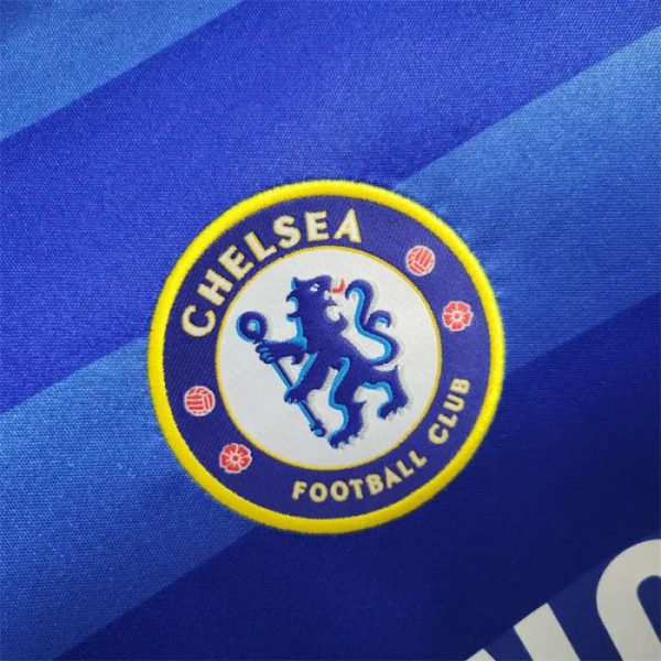 d6bfd8a666525d4a.jpg CHELSEA 2011-12 RETRO