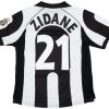 e8c6d0d72b1b5de6cf1820f1aefdb64d1f2c0bee8ff147f97cb896425e3cf506.jpg JUVENTUS 1997/98 RETRO