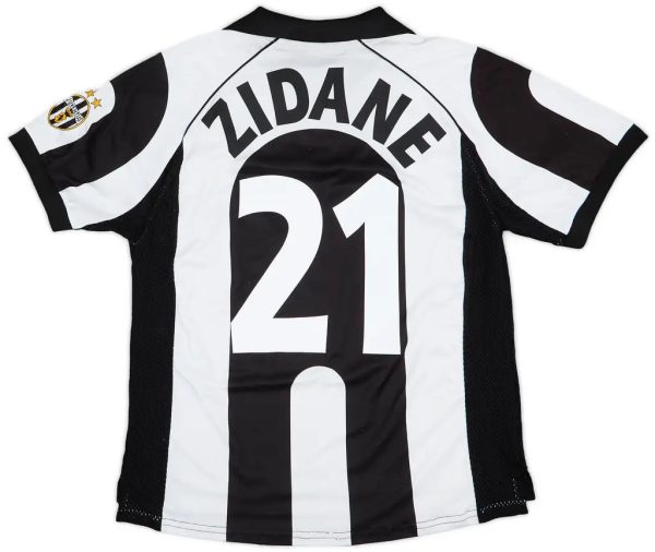 e8c6d0d72b1b5de6cf1820f1aefdb64d1f2c0bee8ff147f97cb896425e3cf506.jpg JUVENTUS 1997/98 RETRO