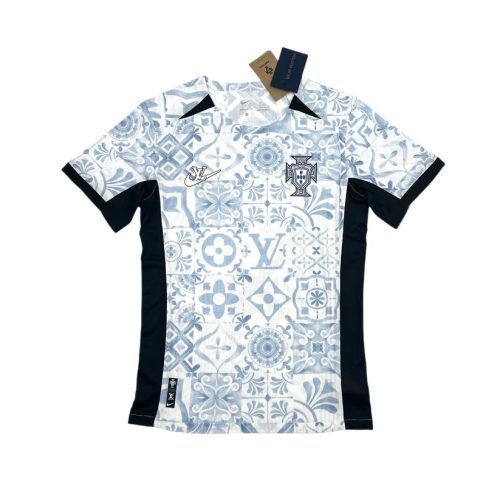 fb727fc8-f28d-407d-b08c-a0453f07897e.jpg PORTUGAL X LV CONCEPT | SPECIAL EDITION