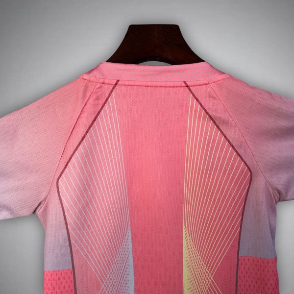 fc-barcelona-aurora-premium-kids-size-kit-footballprestigecom-2025-premium-quality-294736.jpg FC BARCELONA 2025 JUNIOR | SUMMER EDITION