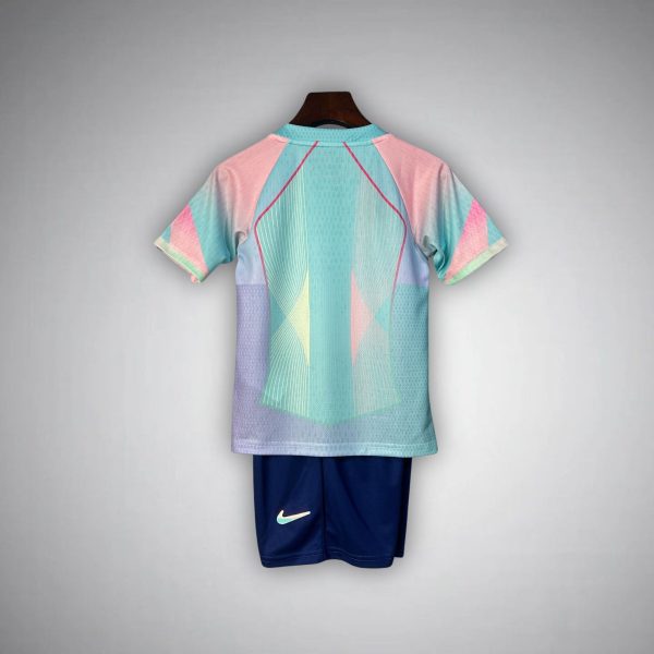 fc-barcelona-dreamwave-premium-kids-size-kit-footballprestigecom-2025-premium-quality-8383504.jpg FC BARCELONA 2025 JUNIOR | SUMMER EDITION