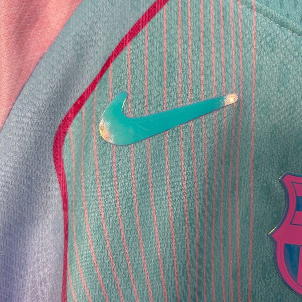 fc-barcelona-dreamwave-premium-kids-size-kit-footballprestigecom-2025-premium-quality-9363663.jpg FC BARCELONA 2025 JUNIOR | SUMMER EDITION