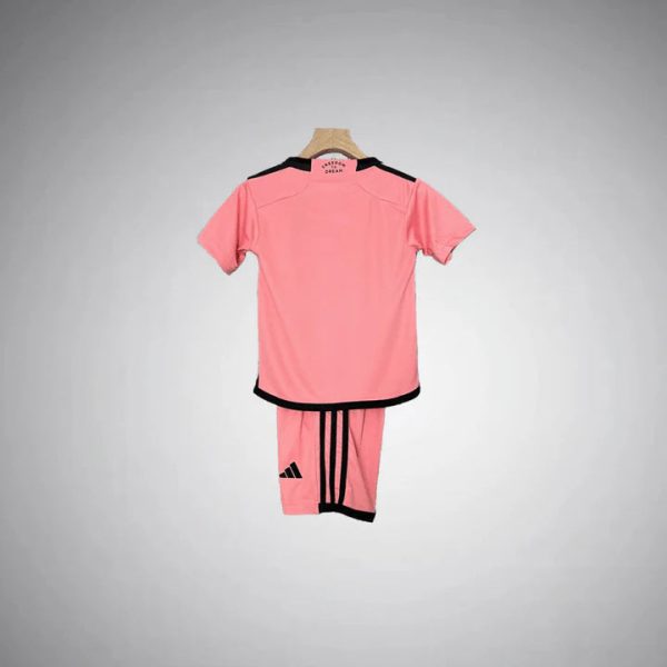 inter-miami-2425-home-kids-size-kit-2024-premium-quality-jersey-footballprestigecom-exclusive-collection-390916.jpg INTER MIAMI JUNIOR 2024/25
