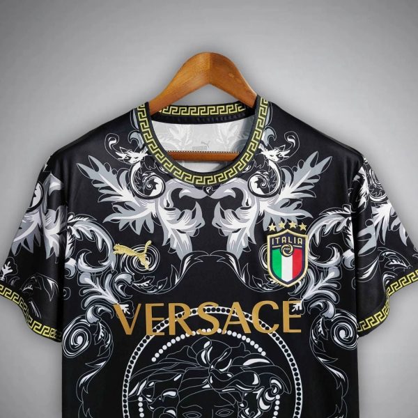 italy-versace-premium-black-kit-footballprestigecom-2025-premium-quality-688250.jpg ITALY 2023 CONCEPT RETRO