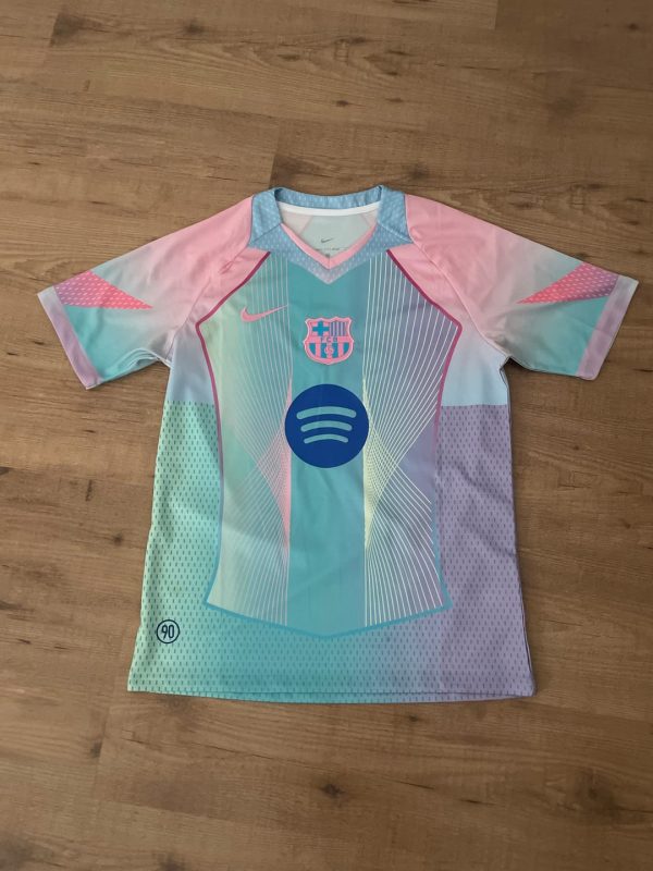 kwcL1_0dT_mid_8f6ab749-8877-4285-9920-c43b771d2f35.jpg FC BARCELONA 2025 | SPECIAL EDITION