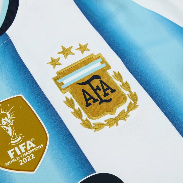 789786ka8126l-3_er9u3ga4yspfnrzo_92aaeaf9-0d61-4e41-b969-a0a312b4980e.jpg ARGENTINIË 2026/27 WK LONGSLEEVE