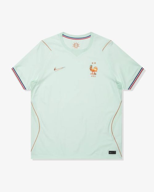 apparel_tops_nike_fff-2026-stadium-away-jersey_IB5367-394.color_igloo-monarch.view_1_1296x_0f32e5e5-c86a-430a-8e52-49c24555ec82.jpg FRANKRIJK 2026/27 WK